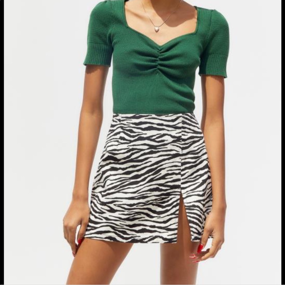 bdg zebra print notched pelmet mini skirt